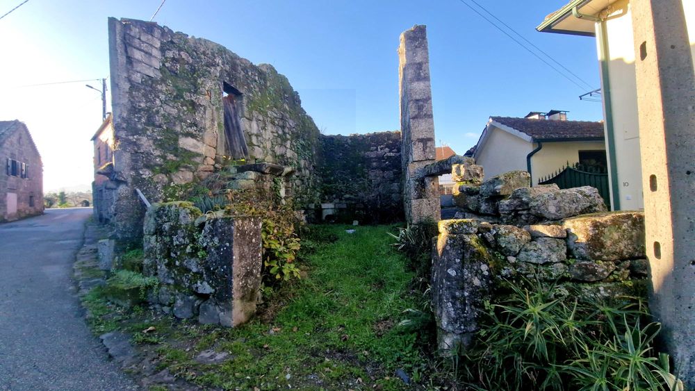 Vendo casa para renovar