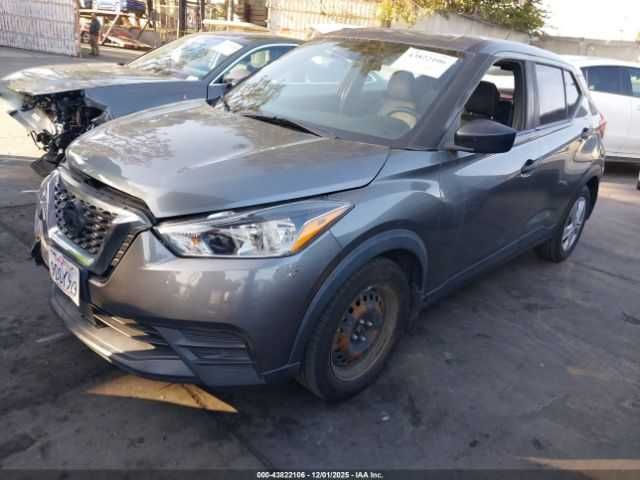 NISSAN KICKS S xtronic CVT 2020