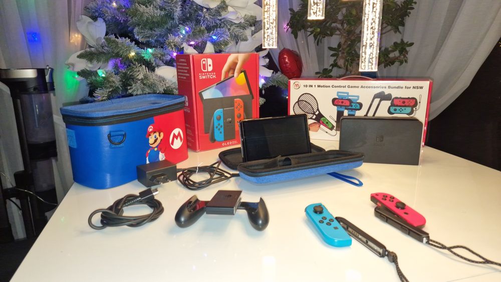 Nintendo Switch OLED + Mario Party + akcesoria 10w1 + Mario | komplet