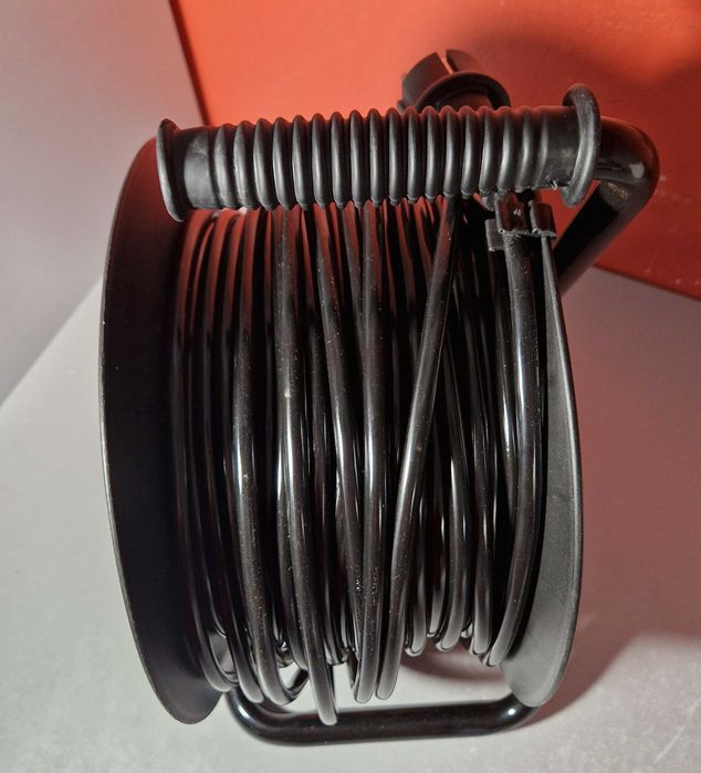 Przedłużacz bębnowy  4 GNIAZDA HM-TECH 50M 3X2,5MM