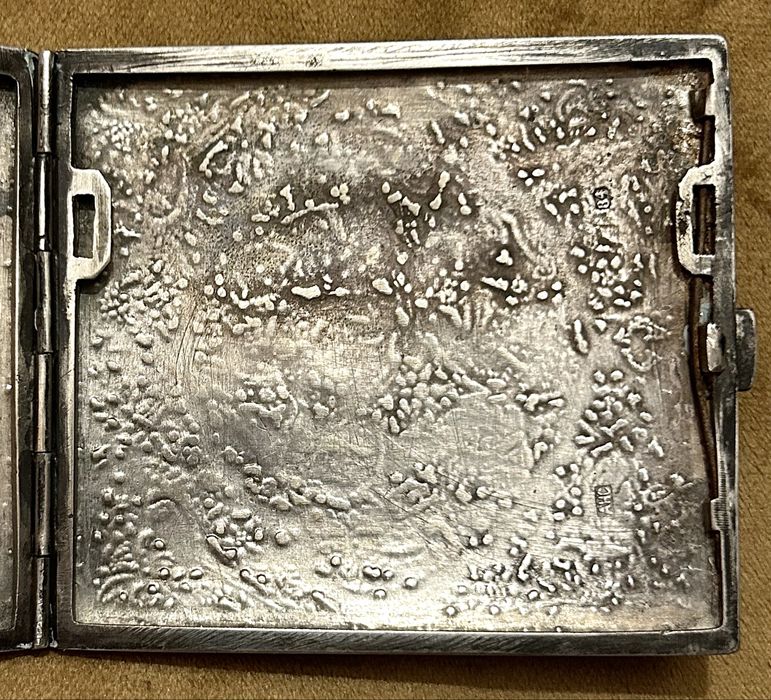 Papierośnica w stylu Qajar art Persja  1917 rok srebro 84