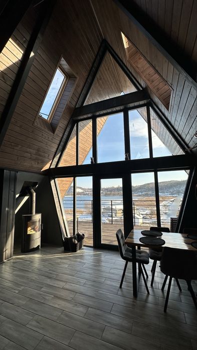 Подобова оренда котеджу м. Львів Volya.Resort з чаном та сауною