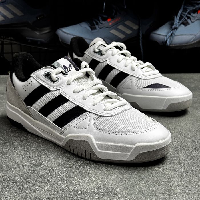 ОРИГІНАЛ 100% 40.5р. Кросівки Adidas Tekkira JQ8907