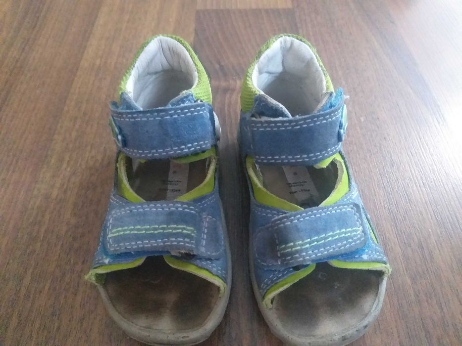 Sandały skórzane Superfit, rozm. 23, wkładka 14,5 cm