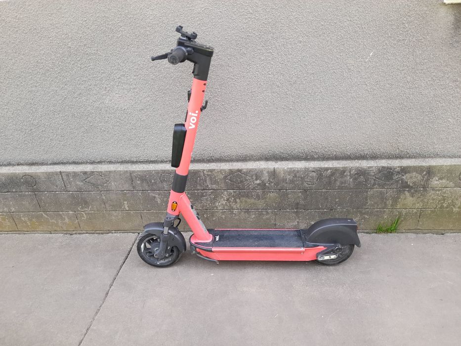 Електросамокат Segway Ninebot Voi Pro