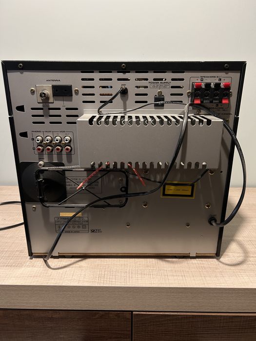 Zestaw Audio Fisher plus 2 kolumny