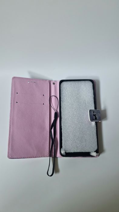 Etui do Samsung Galaxy S20 FE - Kosmiczny

Motyw z Pandą