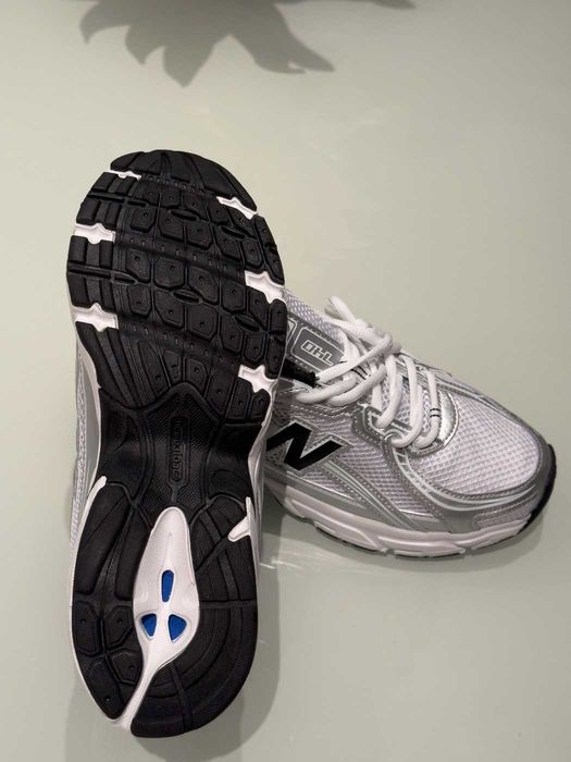 New Balance 740 - 41.5 EU