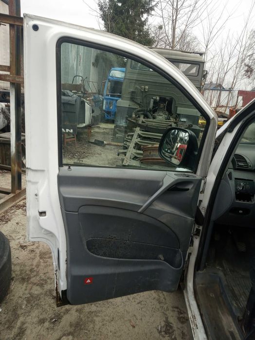 Drzwi Mercedes vito 639