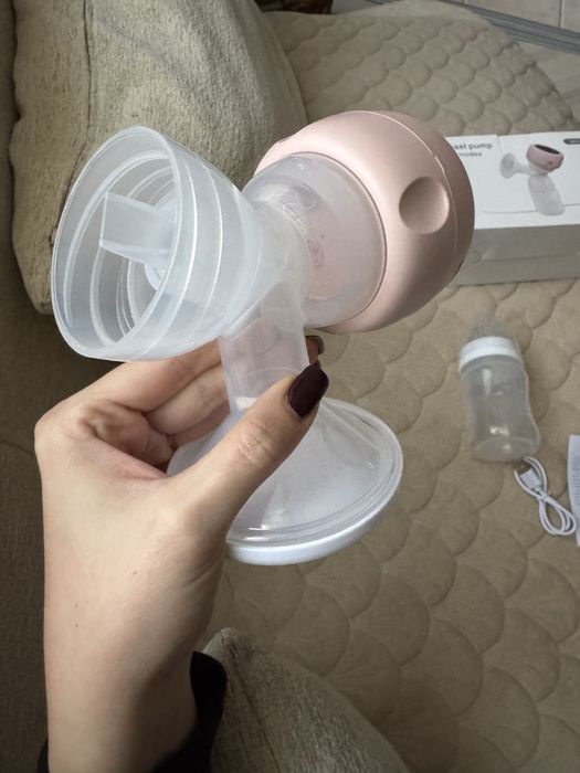 Електричний молоковідсмоктувач