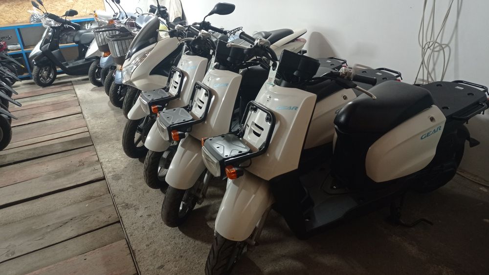 Скутер suzuki lets 6