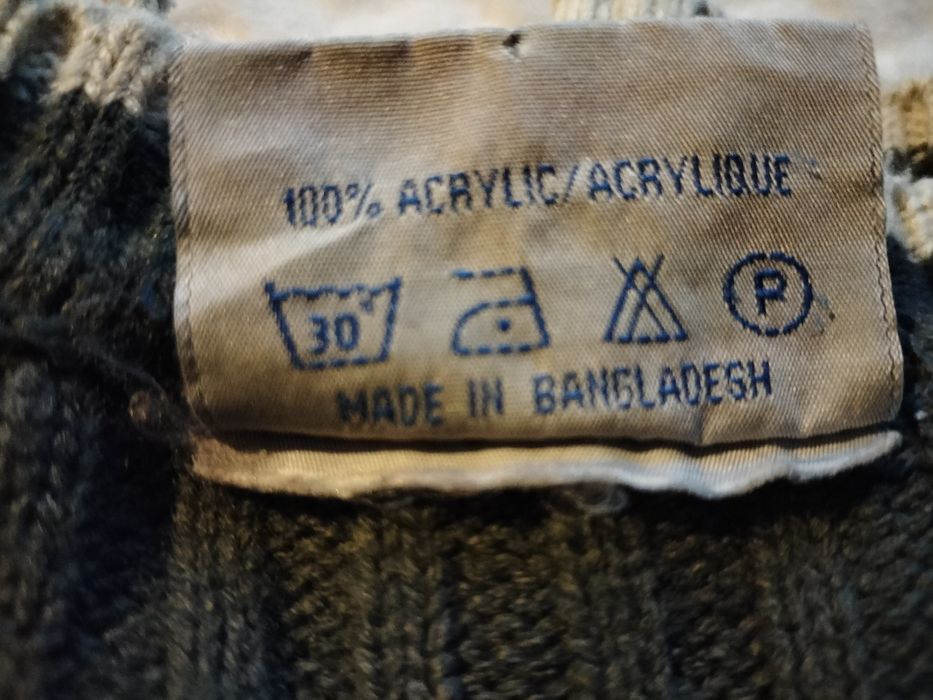 Męski sweter pulower w serek szary L