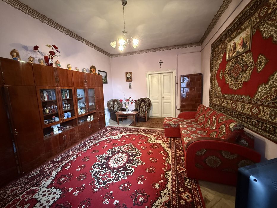 Продаж 2-кім. квартири 66.9 м.кв., в. О. Бобикевича