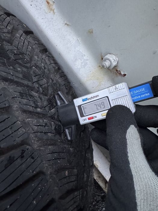 Шини зимові зима Fulda Kristall 7-8 мм 215 60 R17 4 108 пежо стіроен