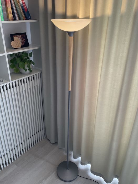Lampa stojąca stan bardzo dobry