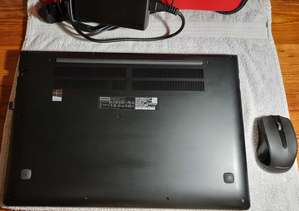 Lenovo Ideapad 700-17ISK, i7-6700HQ, 64 GB RAM, GeForce GTX, jak nowy
