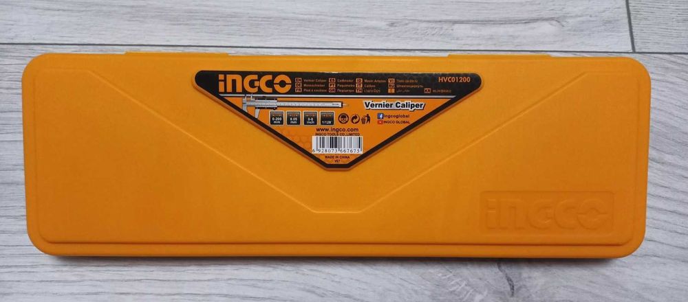 Штангенциркуль Ingco 200мм (