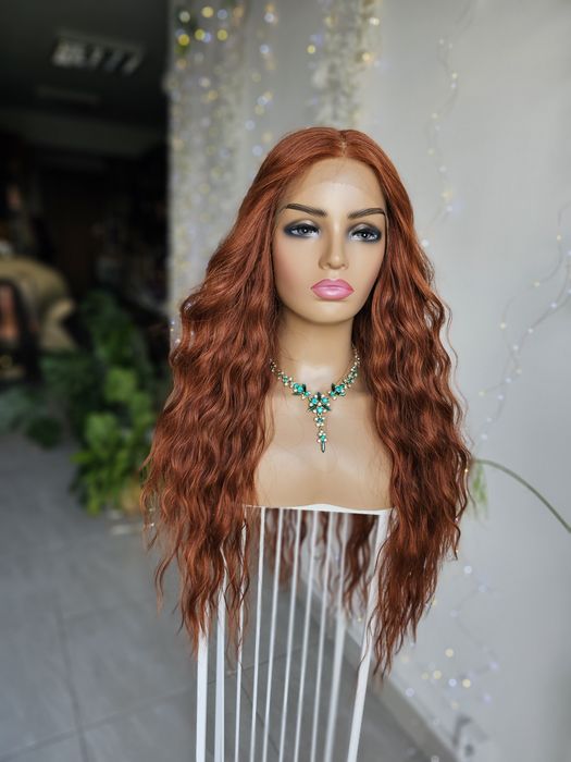 Peruka Galicja piękne naturlane fale długie rude fale lacefront