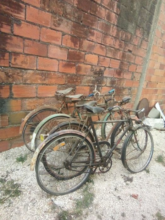 Lote de pasteleiras antigas