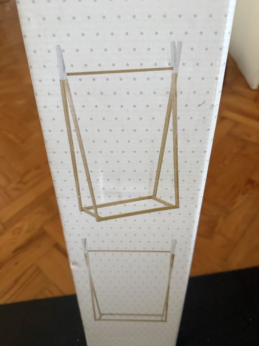 Suporte para roupa - novo