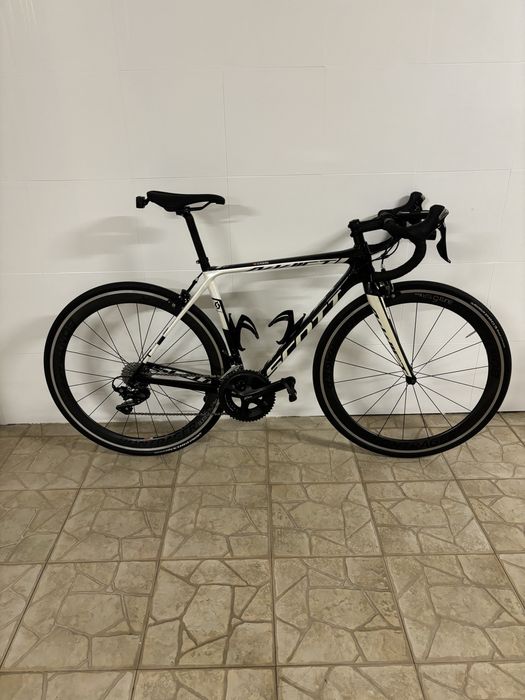 Scott addict carbono