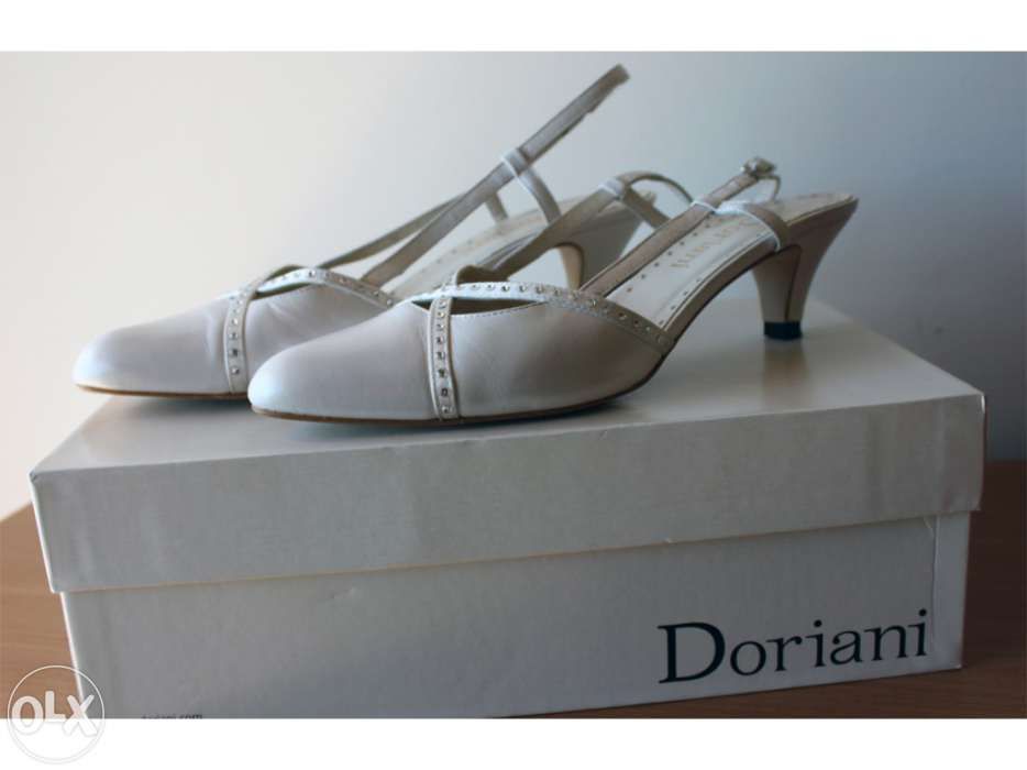 Sapatos de noiva Doriani