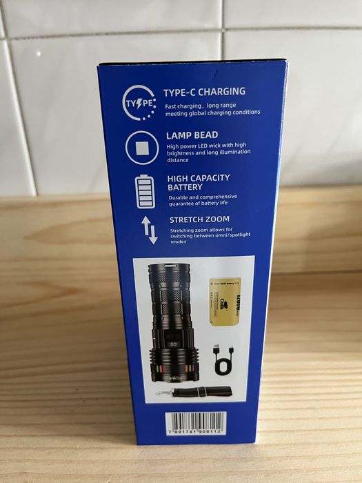 Lanterna de mão led ultima tecnologia laser white incrivel zoom 3km