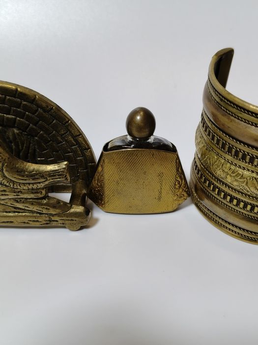 Серветниця , браслет, флакон. СССР