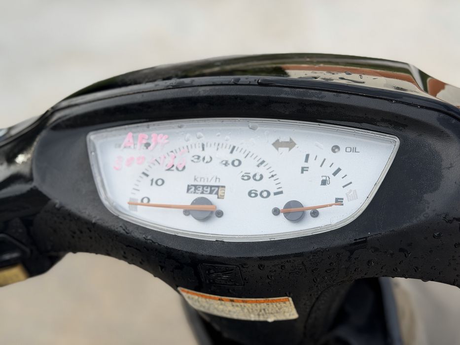 Скутер Honda Dio AF34