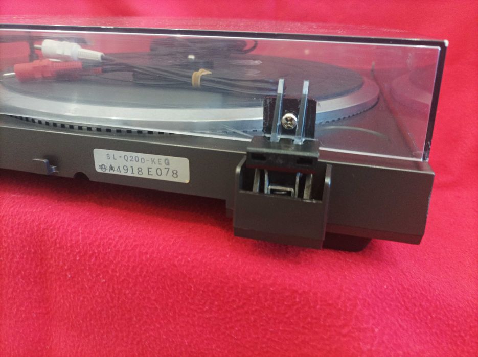 Gira-Discos Technics SL-Q200 - Vintage