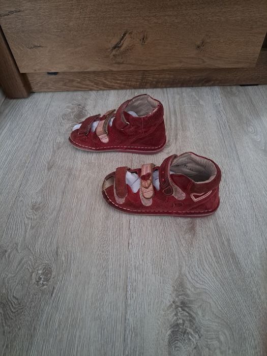 Buty Bartek rozm. 26