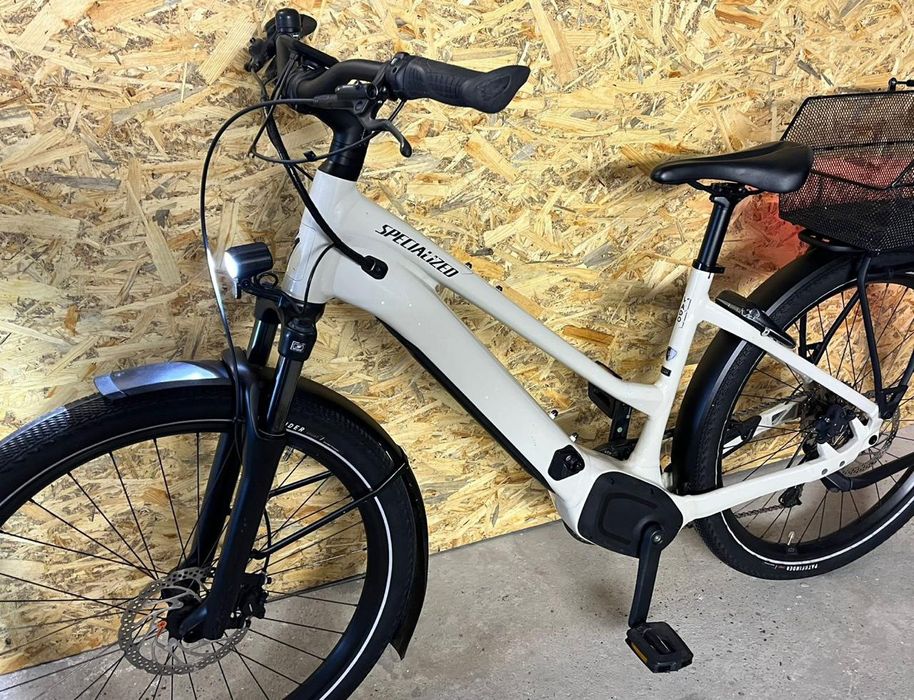 Продам електричний велосипед Specialized e-bike від Німецького вирб.