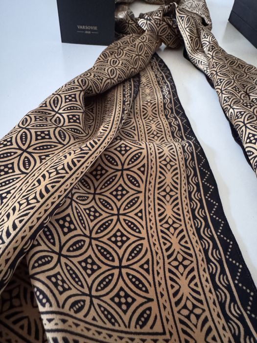 Elegancki męski szal HERSE