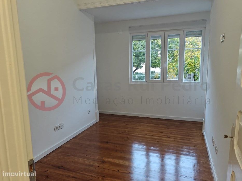 Apartamento T3 totalmente remodelado na Penha de França em Lisboa