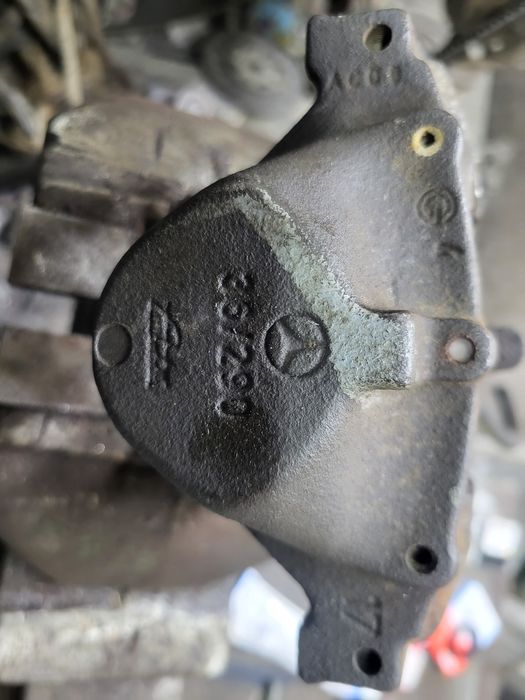 Суппор тормозной диск Mercedes W201/W24/W203/W208/W210/W211/W219/W220