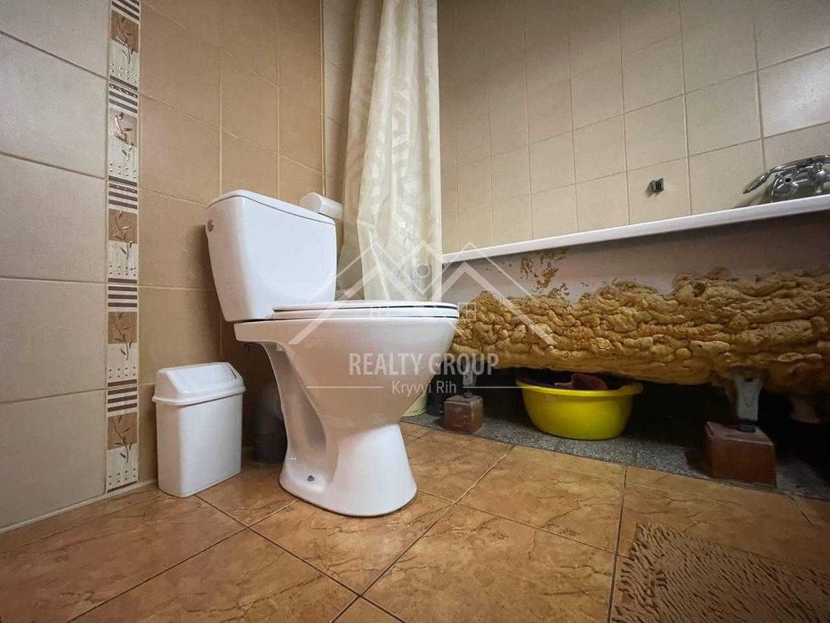 Продаж великого і чудового будинку у ЦМ районі (Pit-Stop)