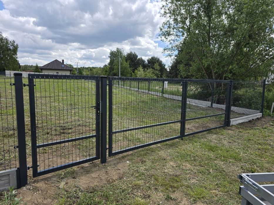 Ogrodzenie Panelowe, Panele ogrodzeniowe, bramy