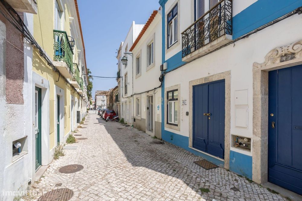 Prédio de Charme Totalmente Renovado no Coração da Baixa de Setúbal –