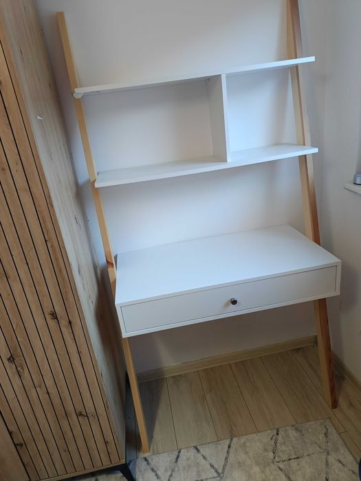 Biurko młodzieżowe BRW