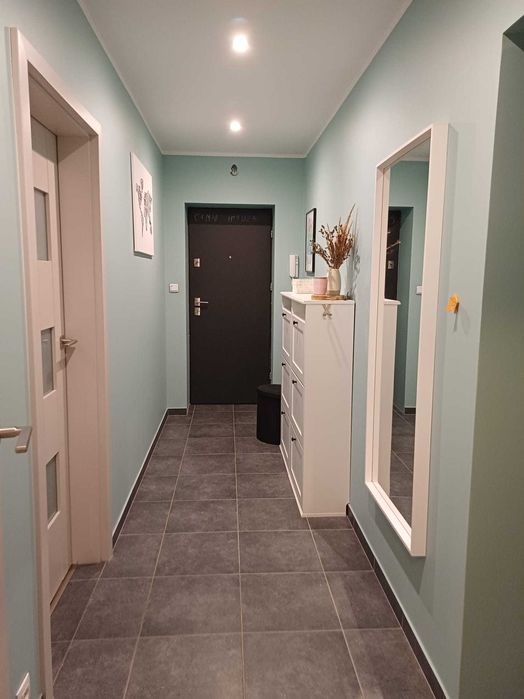 Brynów: 1. piętro, 2 balkony, po remoncie, wyposażone