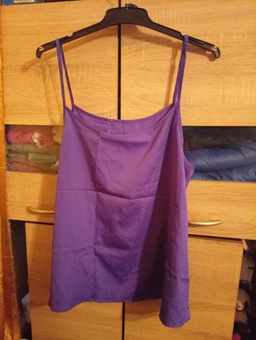 Top Na Ramiączkach Satyna XL/42