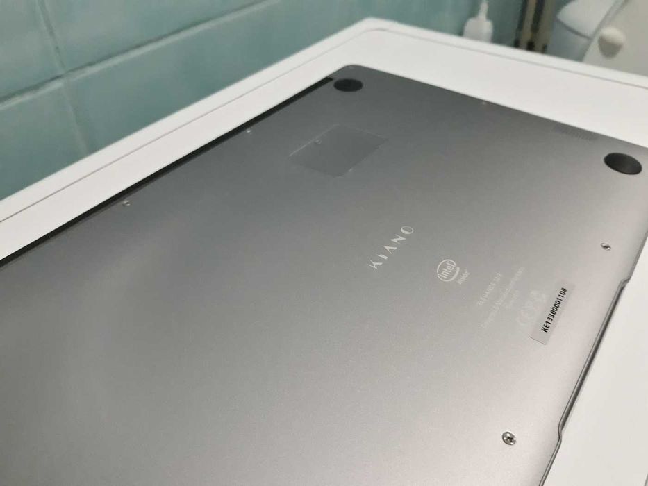 Ноутбук Kiano Elegance 13.3″ | 2019 рік | Гарний стан | Метал. корпус