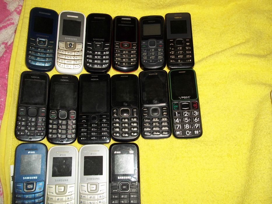 продам  телефоны для работы звонилки кнопочные