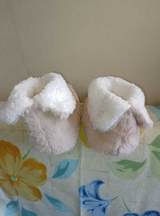 Pantufas quentes novas, n. 35