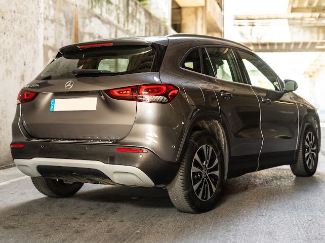 MERCEDES GLA 250E