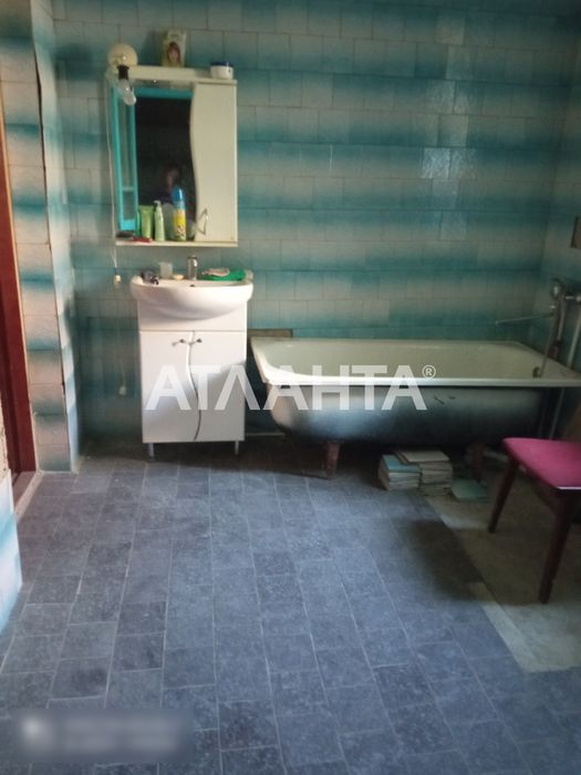 Просторный 2-этажный дом в с. Конопляное Ивановского района.