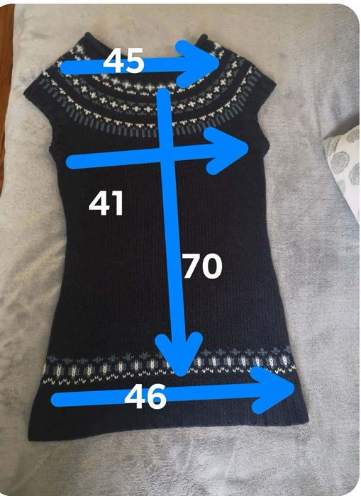 Sweter bezrękawnik.