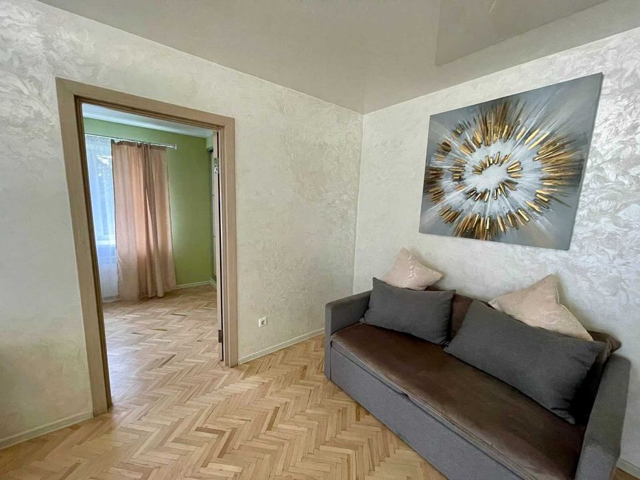 ЦЕНТР 2-кім квартира. вул Руська + Звітні документи