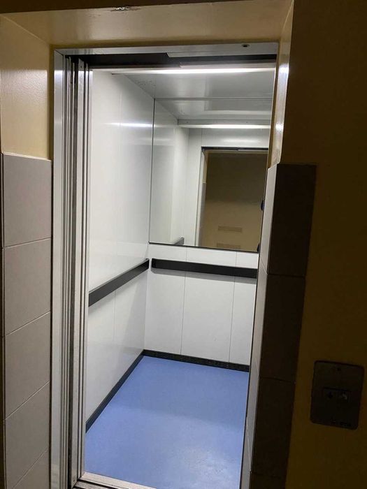 Продам 4-х комн. квартиру в центре, элитном доме  (с хорошим ремонтом)