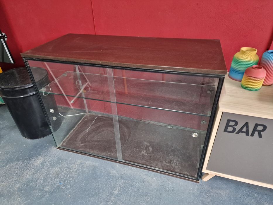 Expositor de bolos / Bar / Garrefeira